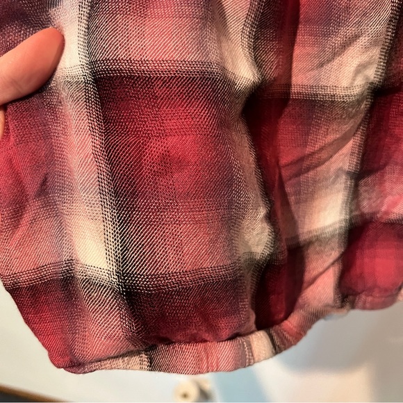Cloth and Stone for Anthro Glacier Plaid Blouse Balloon Sleeve Elastic Hem - Picture 6 of 9